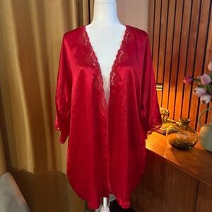 Victoria Secret Red Satin Lace Trim Kimono Robe One Size OS Nightgown Loungewear